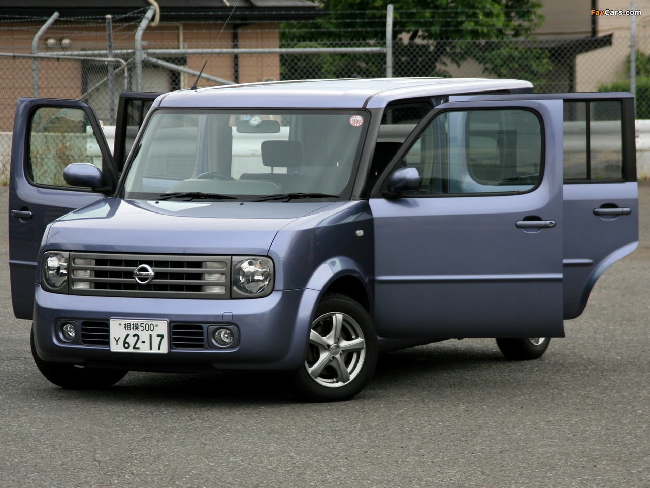 Images of Nissan Cube³ (GZ11) 2003–08 (1280 x 960)