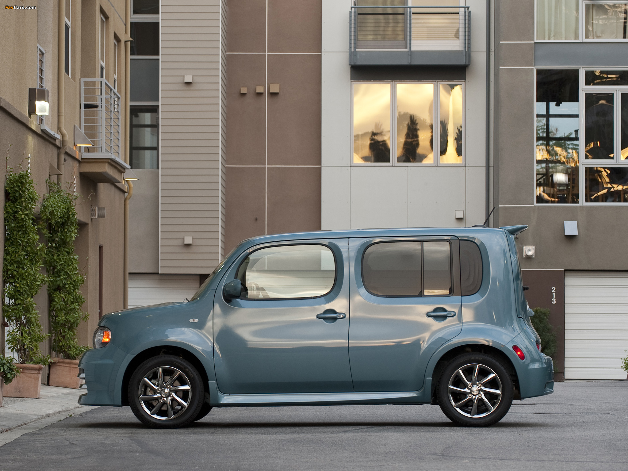 Images of Nissan Cube Krom (Z12) 2009 (2048 x 1536)