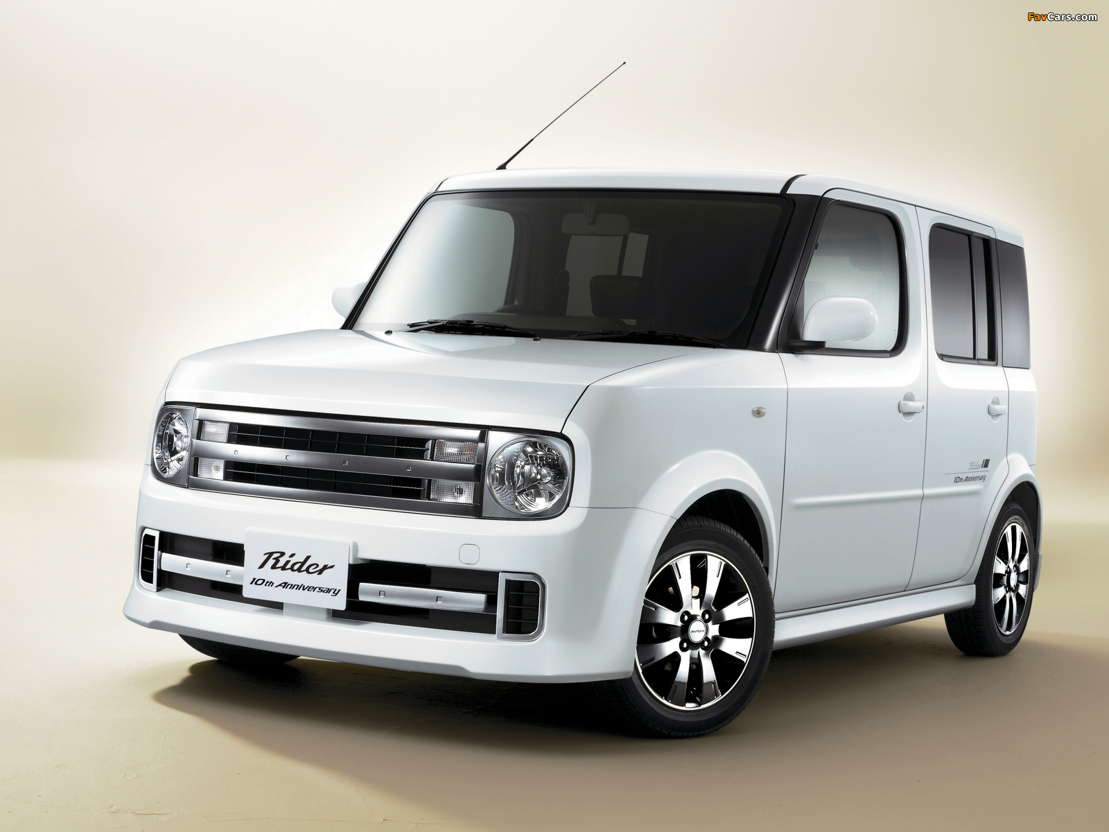 Autech Nissan Cube Rider 10th Anniversary (Z11) 2007 wallpapers (1600 x 1200)