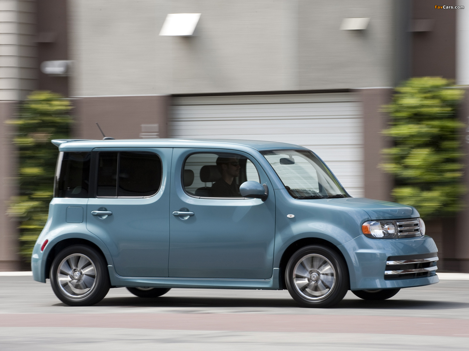 Nissan Cube Krom (Z12) 2009 images (1600 x 1200)