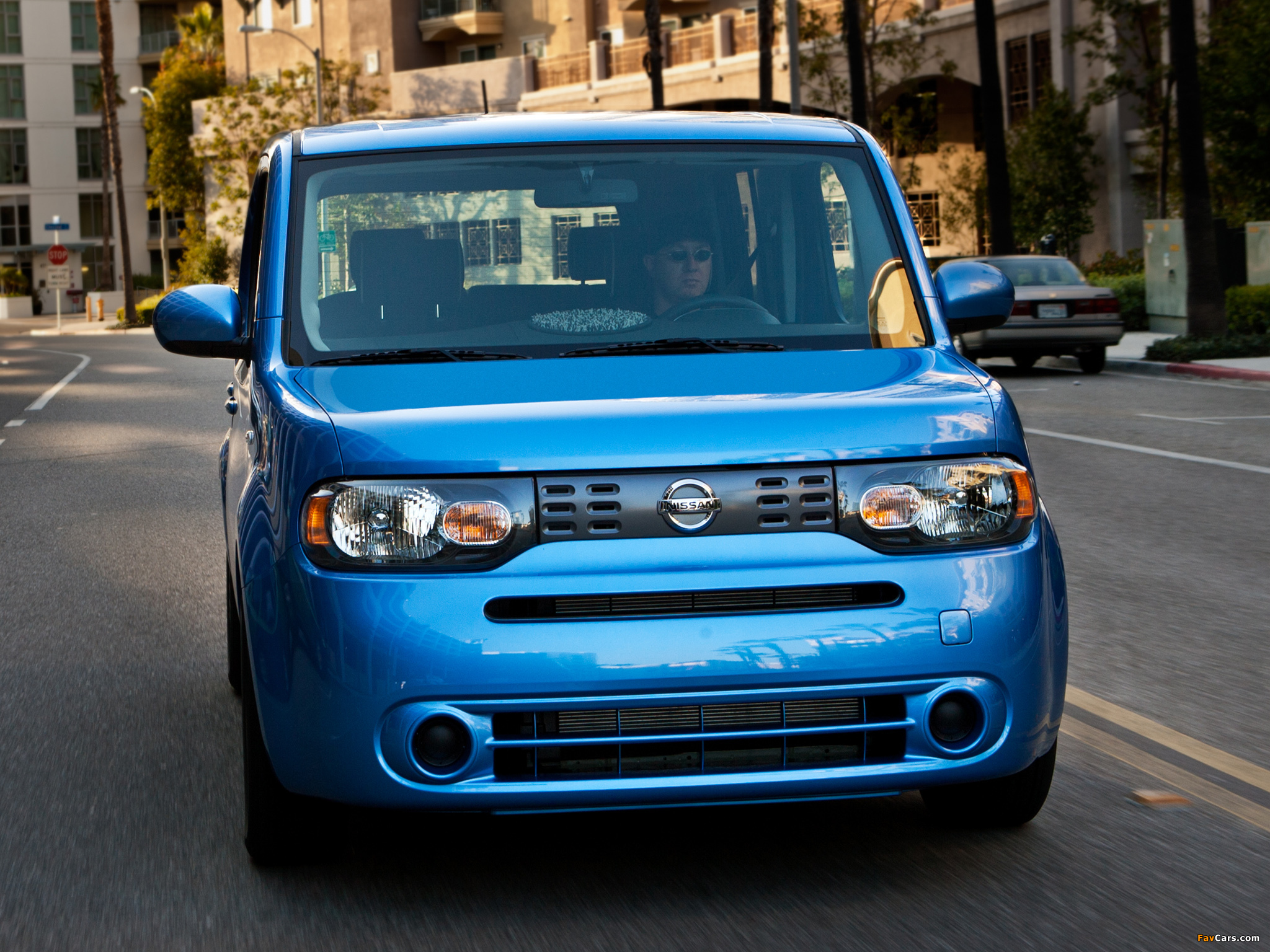 Nissan Cube Indigo Blue (Z12) 2012 photos (2048 x 1536)