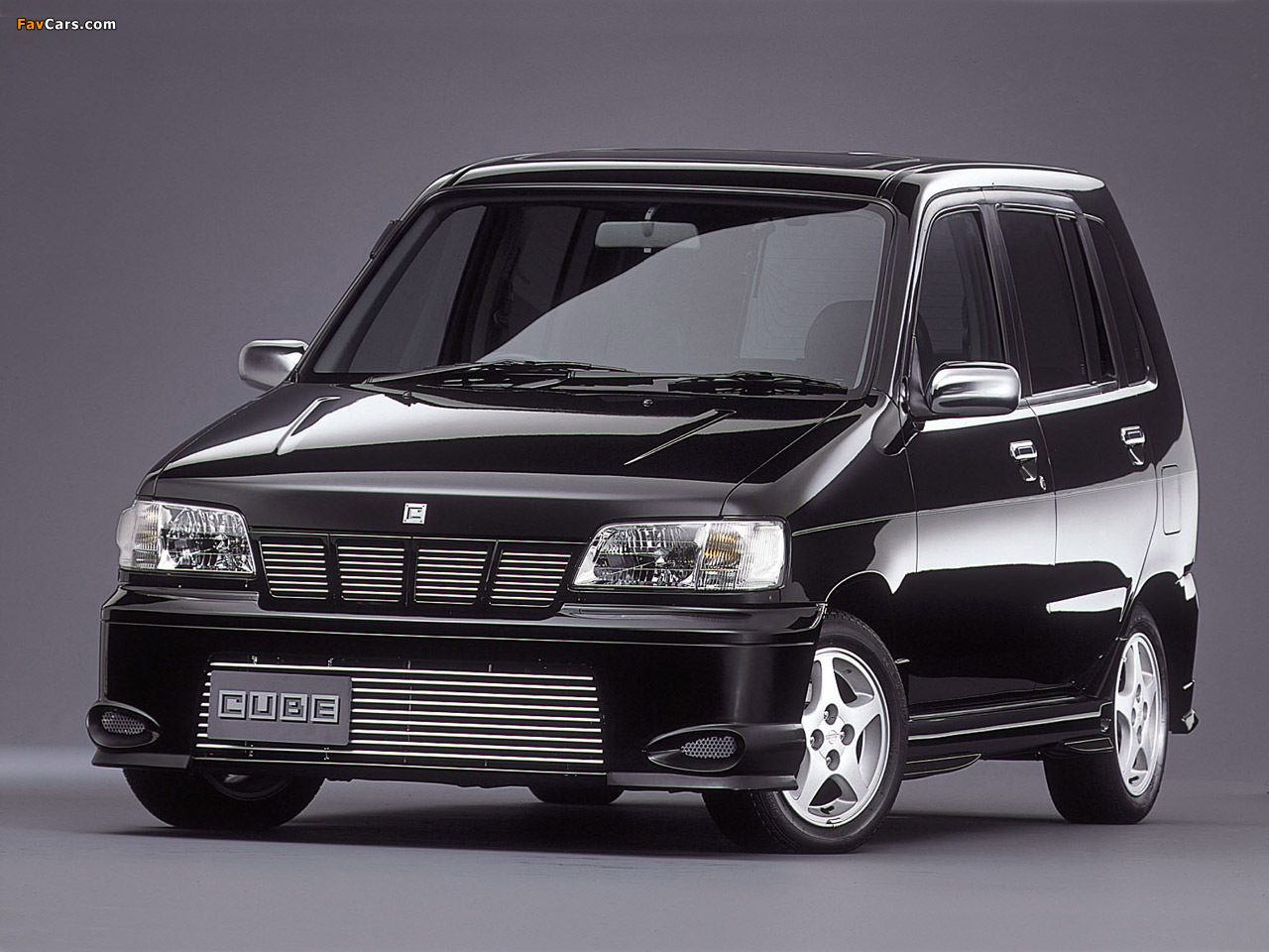 Photos of Autech Nissan Cube Rider (Z10) 1998–2002 (1280 x 960)