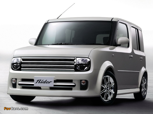 Photos of Autech Nissan Cube Rider (Z11) 2003–08 (640 x 480)