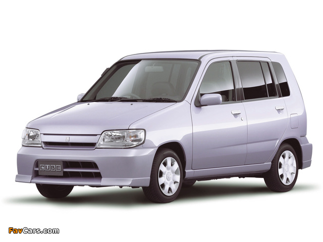 Pictures of Nissan Cube (Z10) 2000–02 (640 x 480)