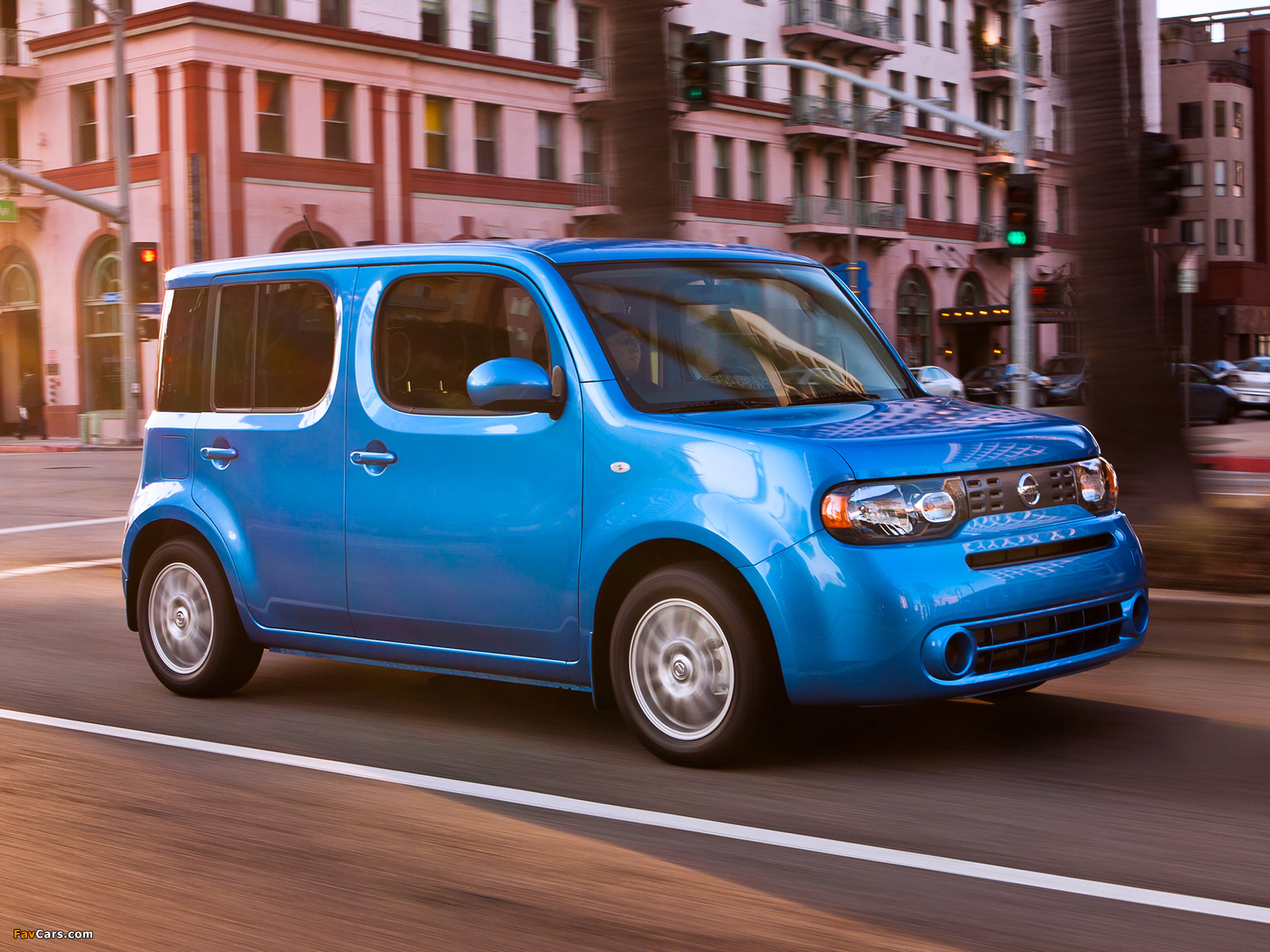 Pictures of Nissan Cube Indigo Blue (Z12) 2012 (1600 x 1200)