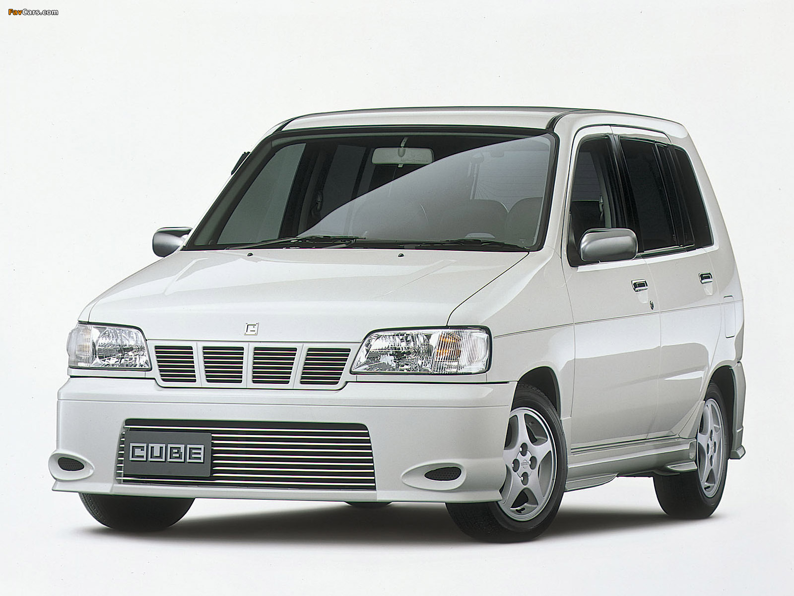 Autech Nissan Cube Rider (Z10) 1998–2002 wallpapers (1600 x 1200)