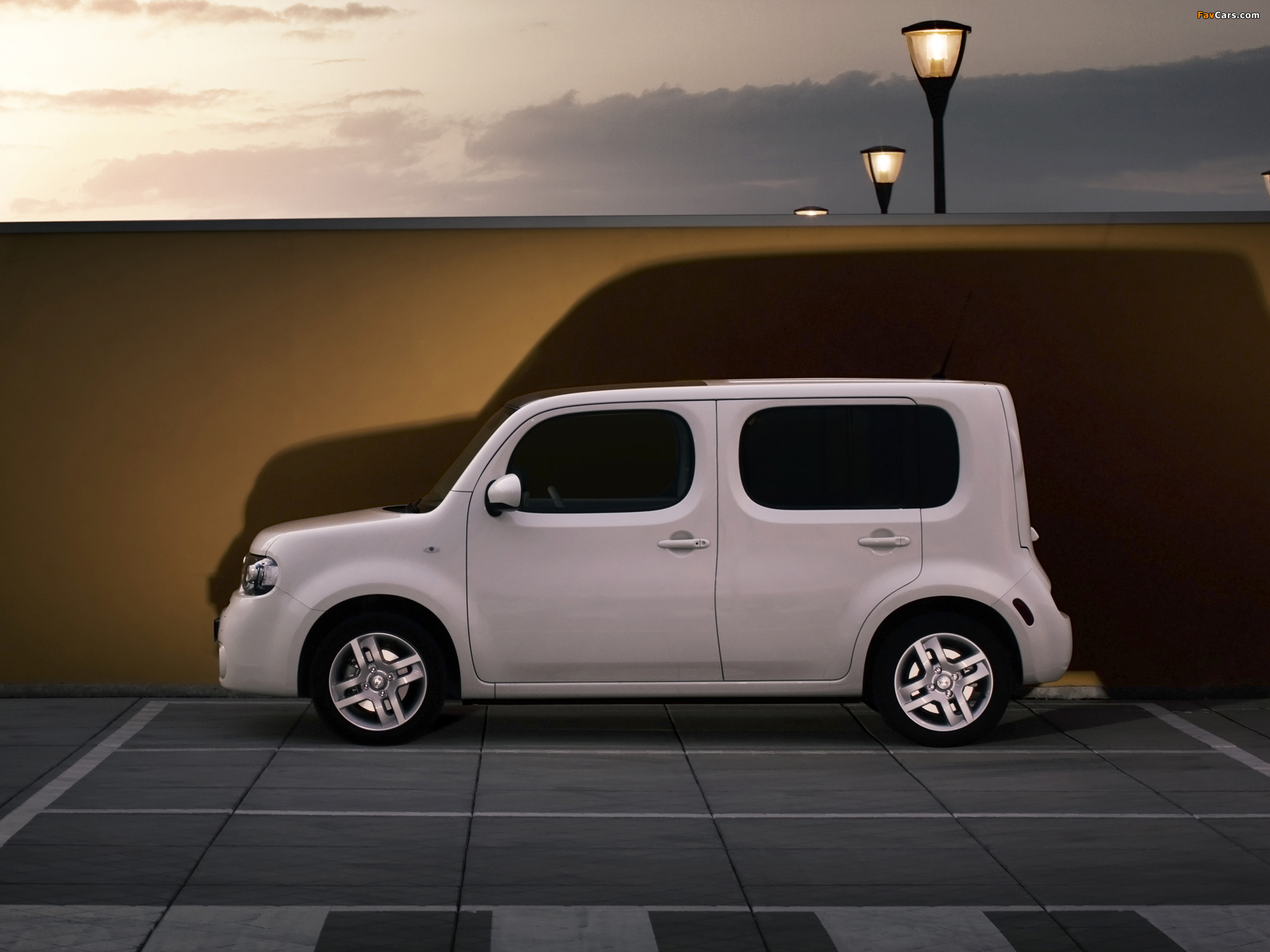 Nissan Cube EU-spec (Z12) 2009–12 wallpapers (2048 x 1536)