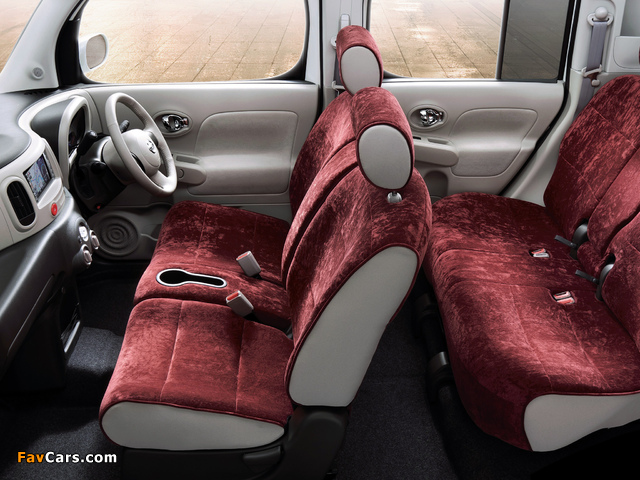 Nissan Cube Party Red Selection (Z12) 2010 wallpapers (640 x 480)