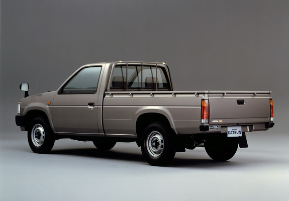 Images of Nissan Datsun Regular Cab (D21) 1985–92