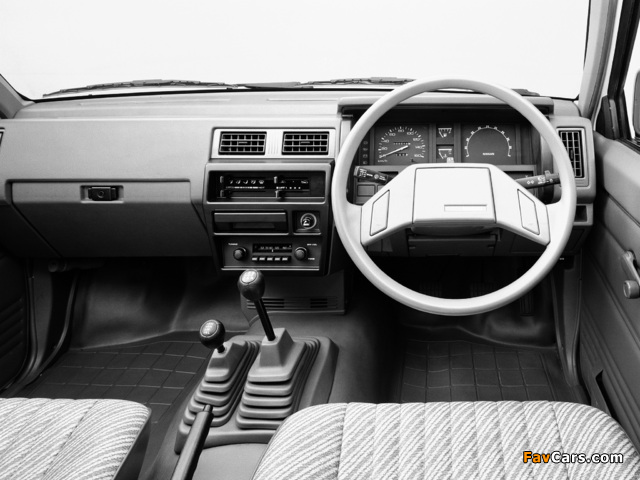 Nissan Datsun 4WD Regular Cab (D21) 1985–92 images (640 x 480)