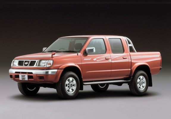 Nissan Datsun Crew Cab (D22) 1997–2002 pictures