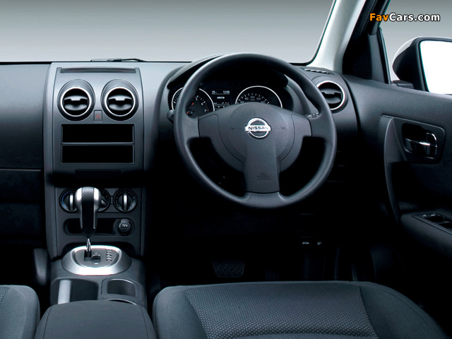 Nissan Dualis (J10) 2010 wallpapers (640 x 480)