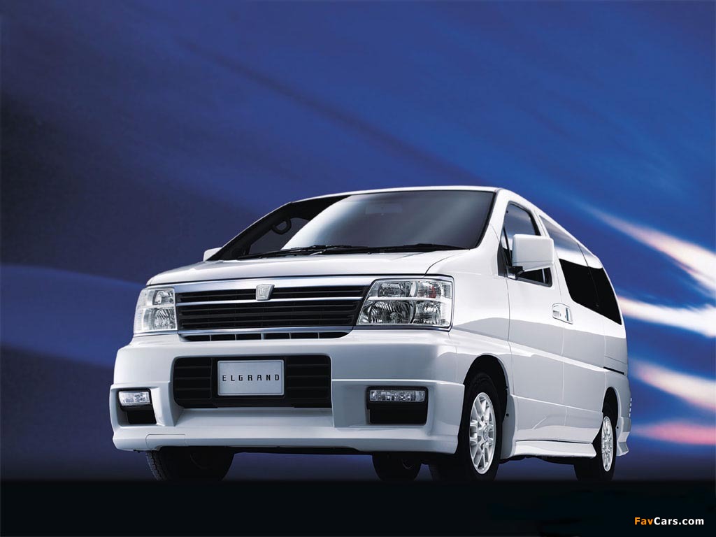Images of Nissan Elgrand (50) 1999–2002 (1024 x 768)