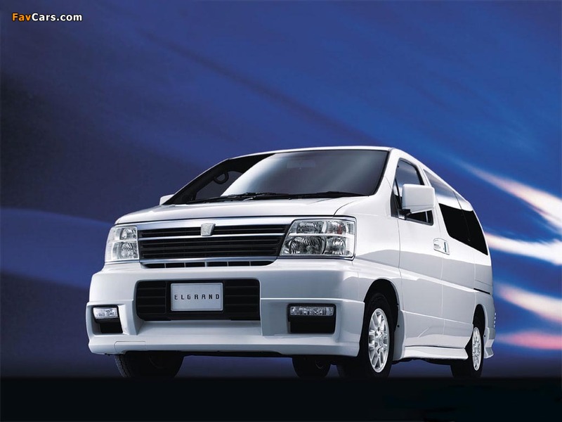 Images of Nissan Elgrand (50) 1999–2002 (800 x 600)