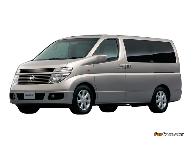 Images of Nissan Elgrand (51) 2002–10 (640 x 480)