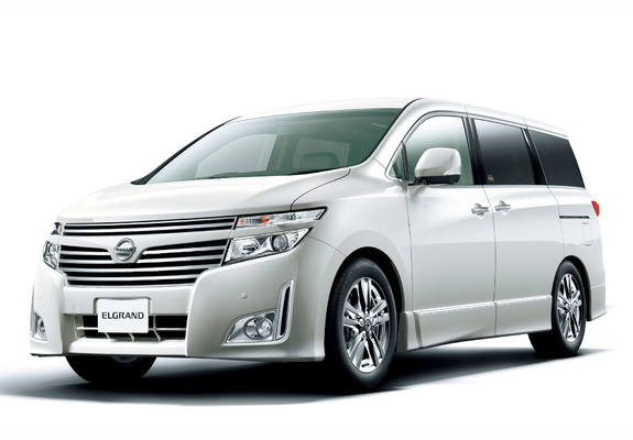 Nissan Elgrand Highway Star (E52) 2010 images