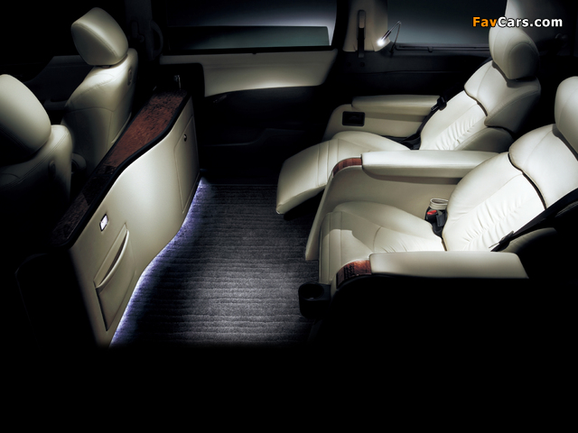 Autech Nissan Elgrand Rider Black Line (E52) 2011 images (640 x 480)