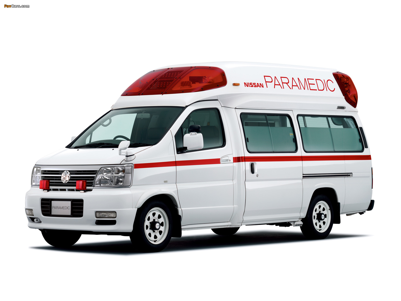 Nissan Elgrand Paramedic (E50) photos (1600 x 1200)