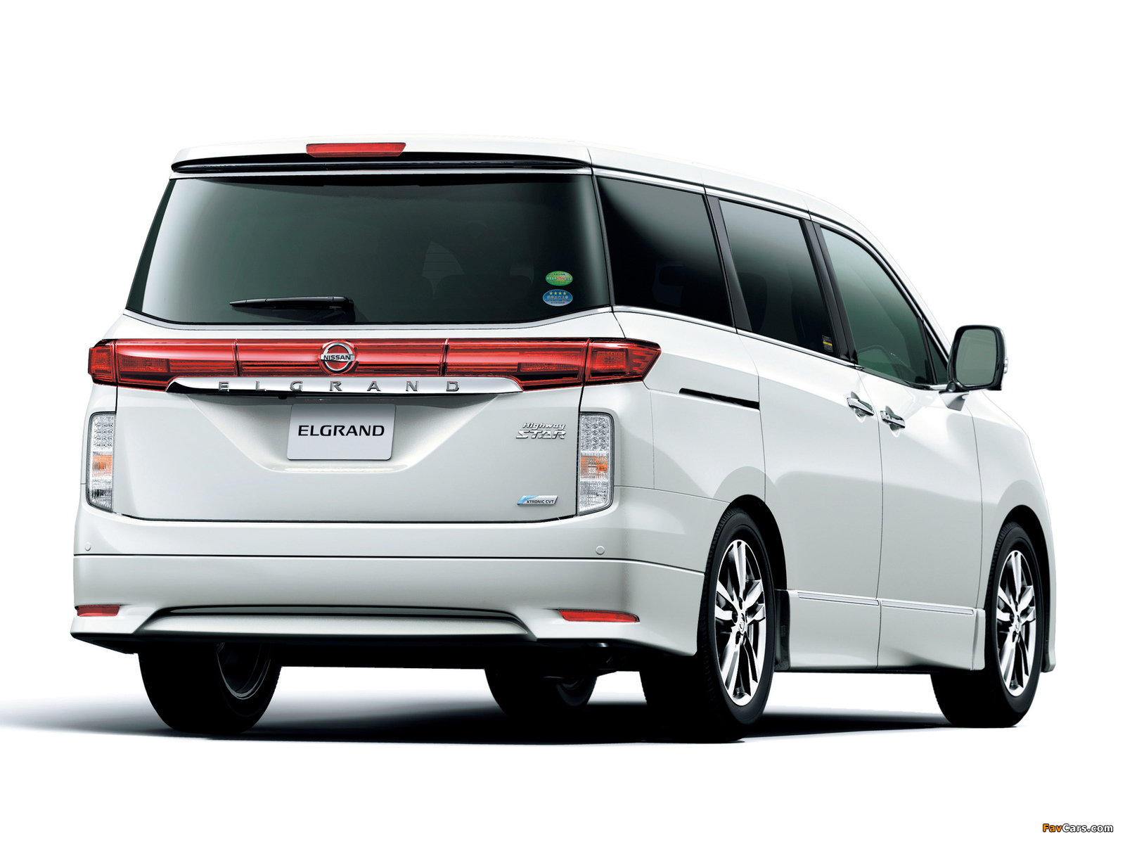 Photos of Nissan Elgrand Highway Star (E52) 2010 (1600 x 1200)