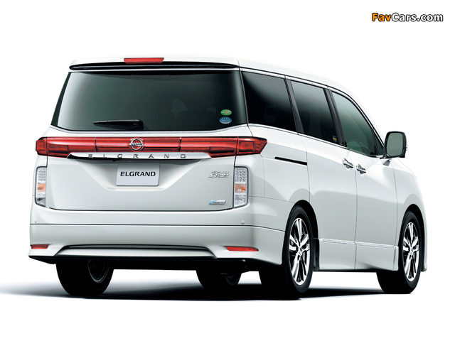 Photos of Nissan Elgrand Highway Star (E52) 2010 (640 x 480)