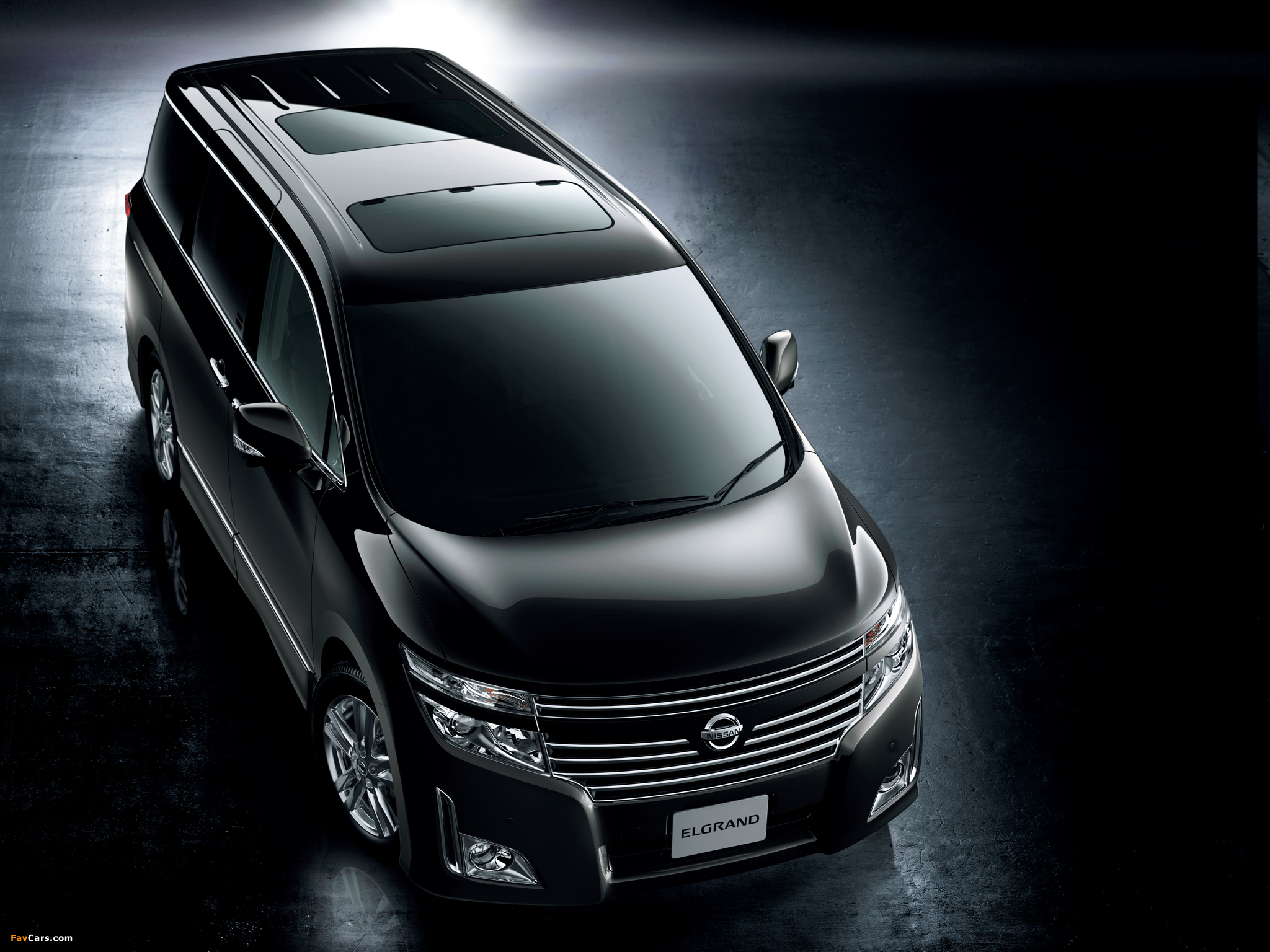 Pictures of Nissan Elgrand Highway Star (E52) 2010 (2048 x 1536)