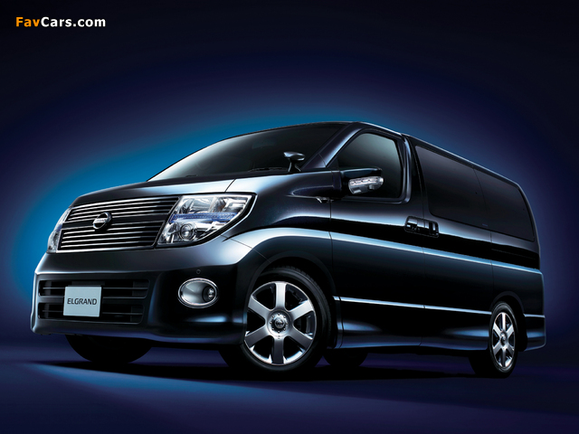 Nissan Elgrand (51) 2002–10 wallpapers (640 x 480)