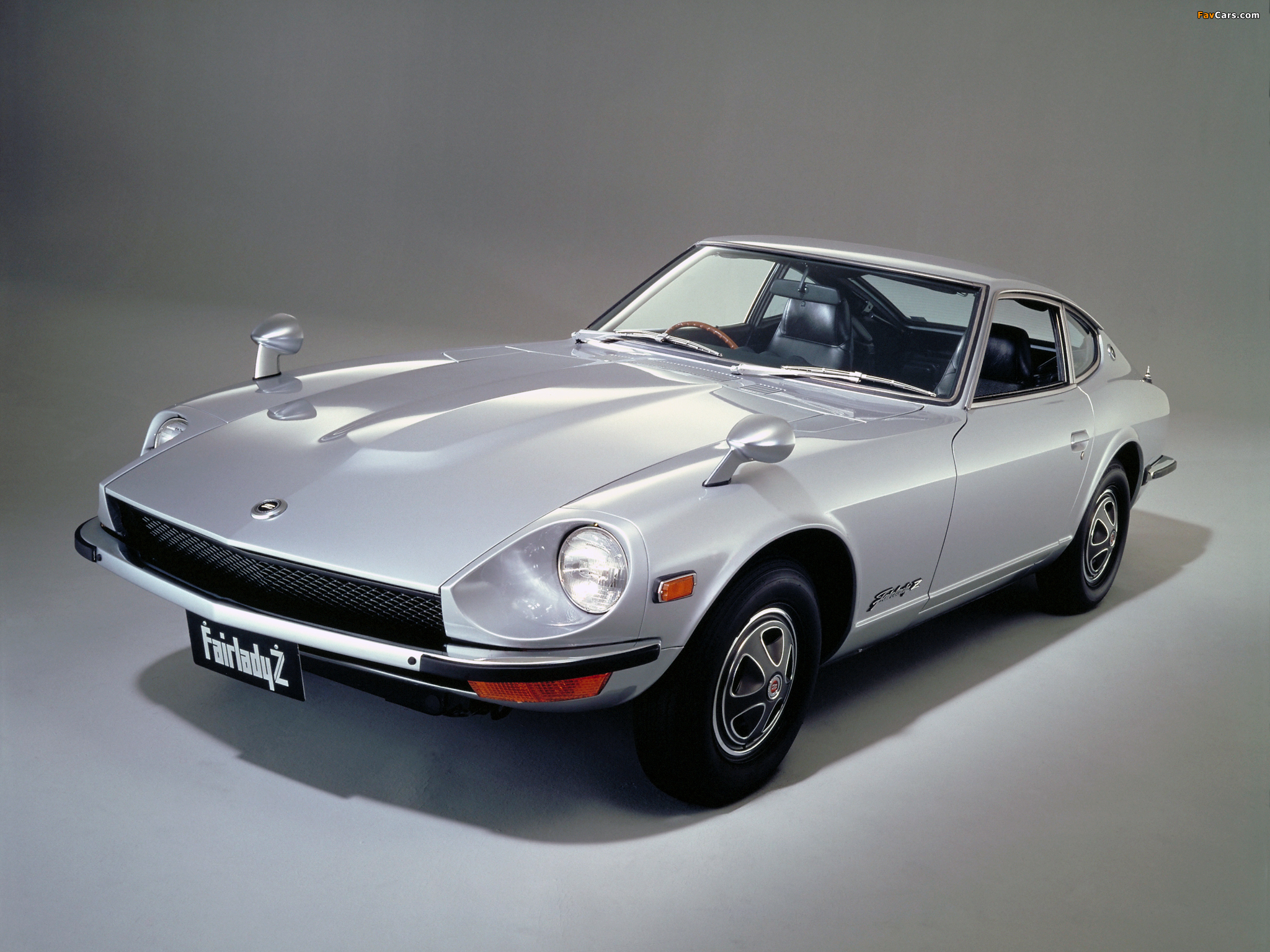 Nissan Fairlady 240Z (HS30) 1969–78 wallpapers (2048 x 1536)