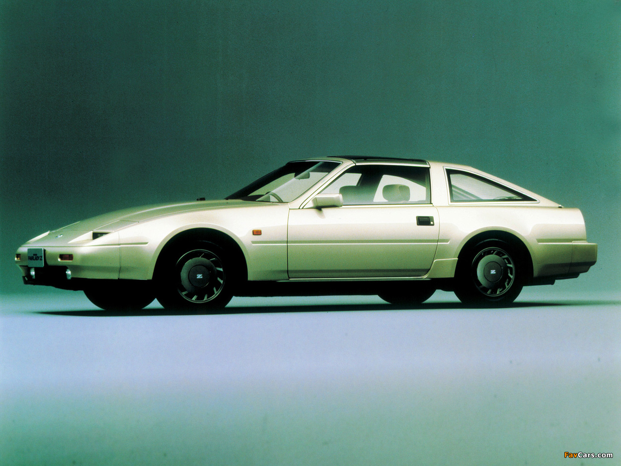 Nissan Fairlady Z 2by2 T-Roof (Z31) 1983–89 photos (1280 x 960)