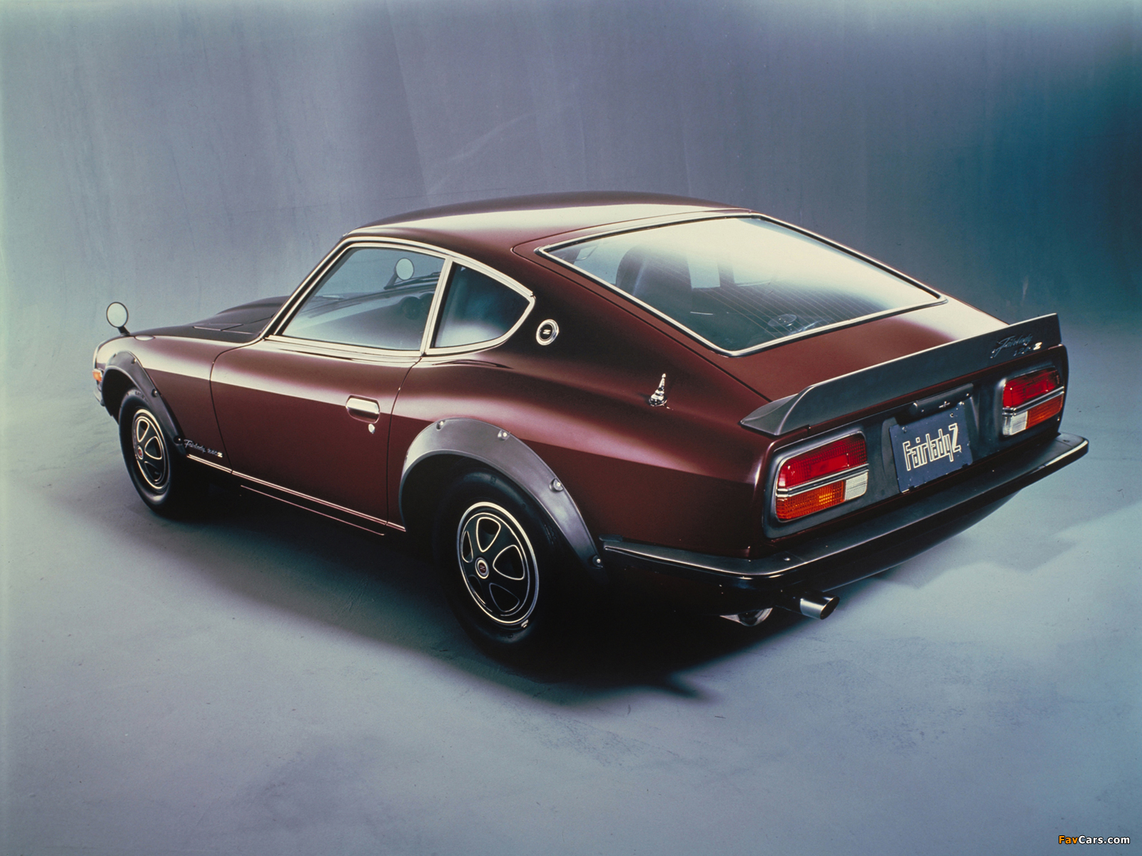 Photos of Nissan Fairlady 240Z-G (HS30) 1971–73 (1600 x 1200)