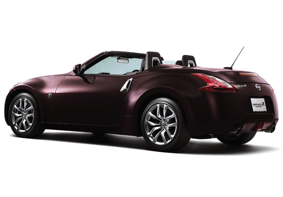 Photos of Nissan Fairlady Z Roadster 2009