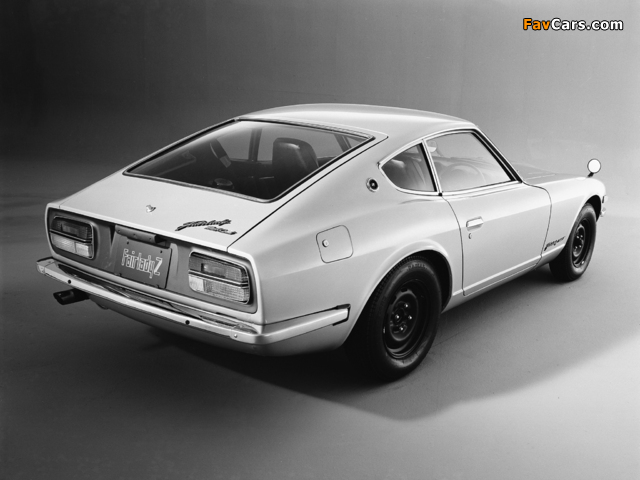 Nissan Fairlady 240Z (HS30) 1969–78 wallpapers (640 x 480)