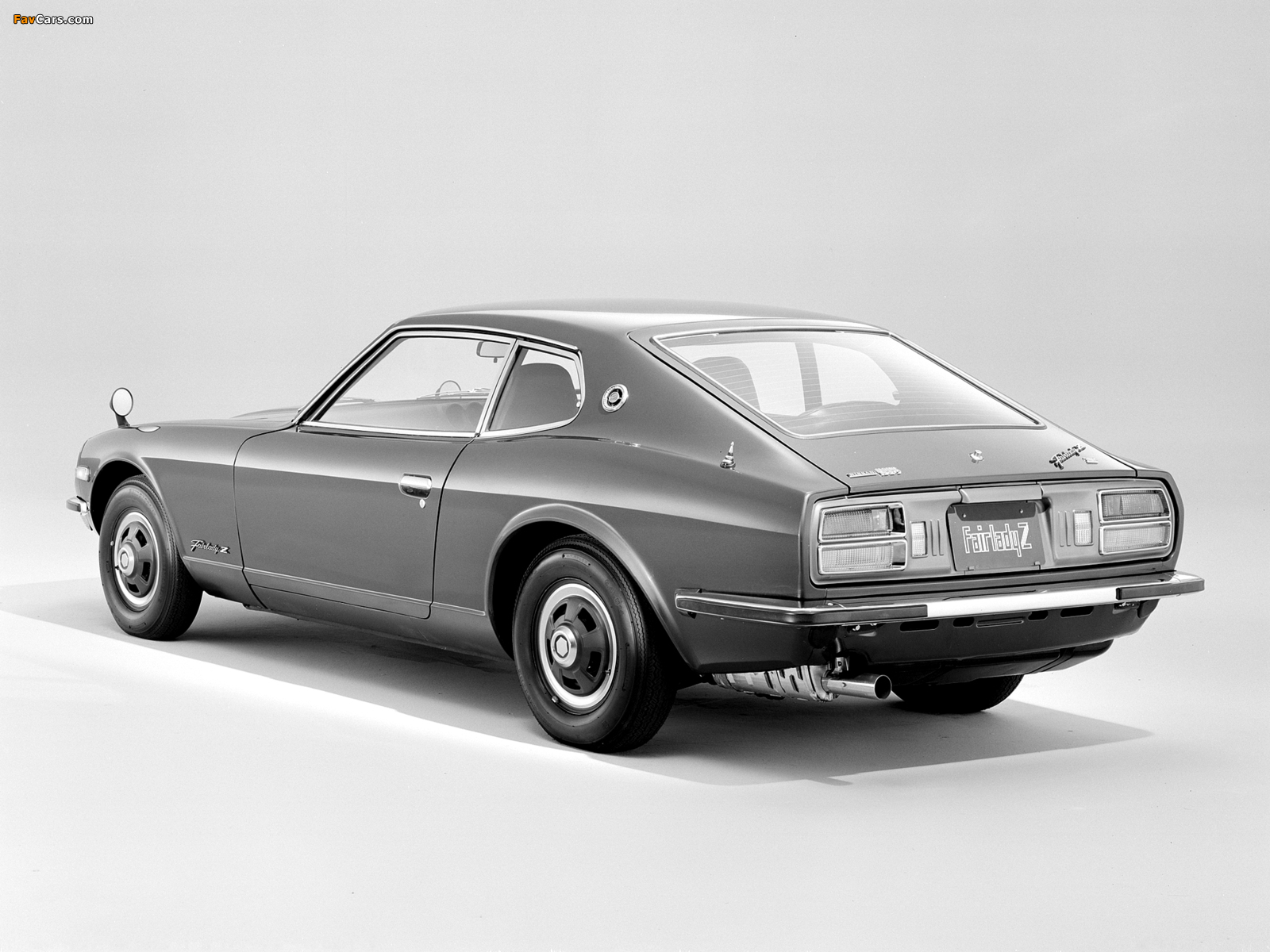 Nissan Fairlady 240Z 2by2 (GS30) 1974–78 wallpapers (1600 x 1200)