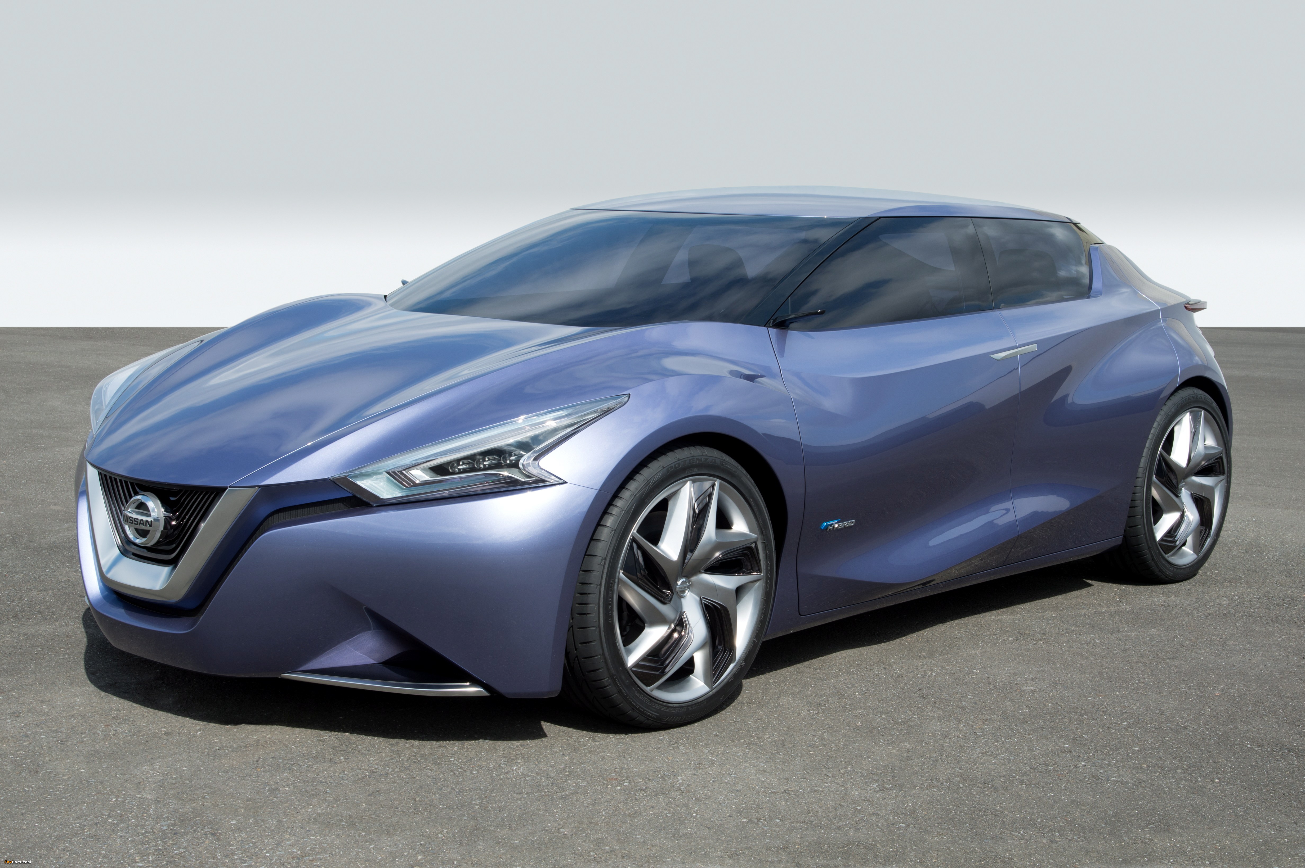 Nissan Friend-ME Concept  2013 pictures (4928 x 3280)