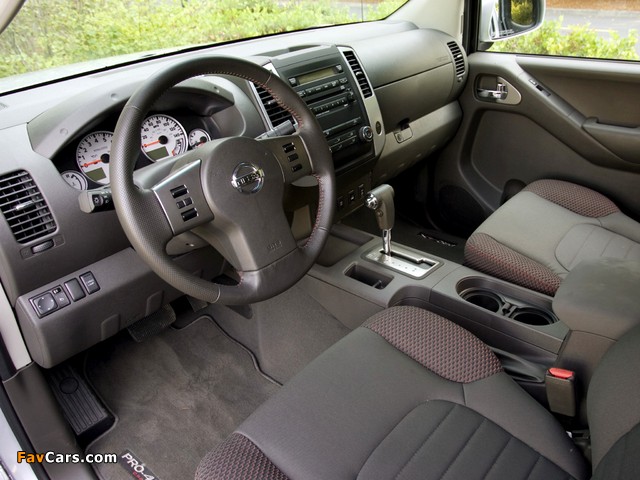 Photos of Nissan Frontier Pro-4X King Cab (D40) 2009 (640 x 480)