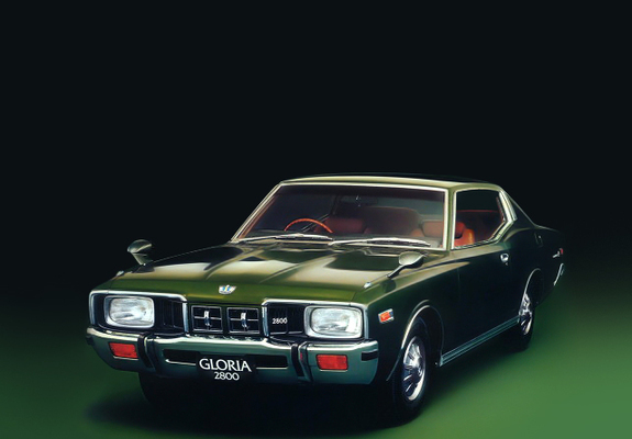 Images of Nissan Gloria Coupe (330) 1975–79