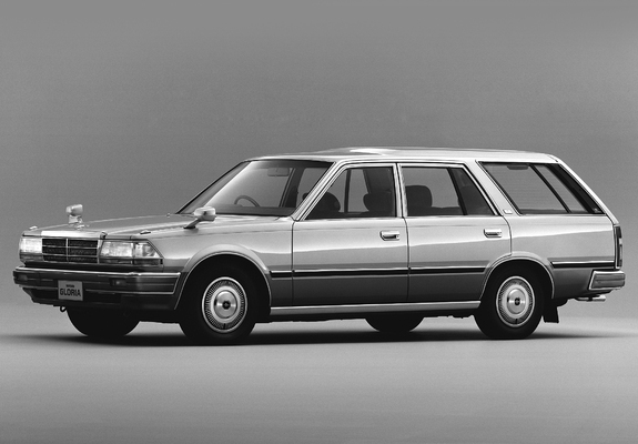 Nissan Gloria Wagon (Y30) 1985–99 wallpapers