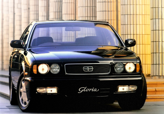 Nissan Gloria V30E Gran Turismo S (PY32) 1992-93 photos