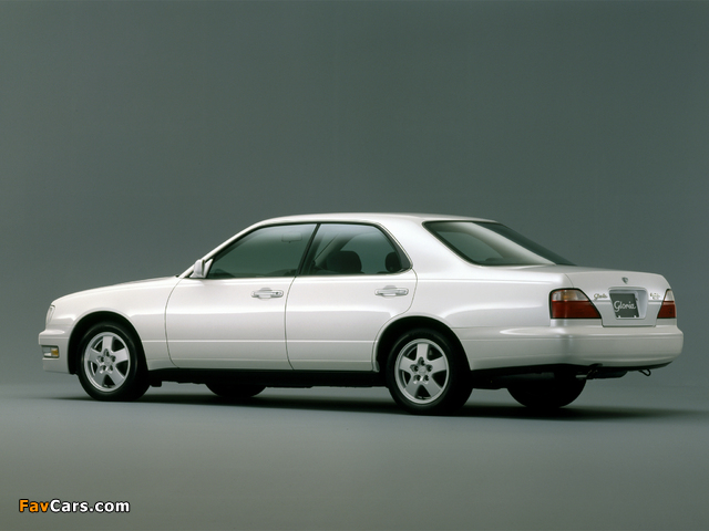 Nissan Gloria Gran Turismo (Y33) 1995–97 images (640 x 480)