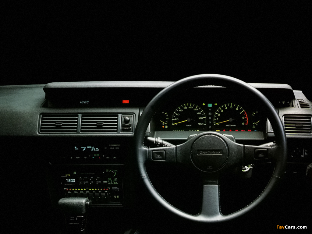 Photos of Nissan Gloria V20 Twincam Turbo Gran Turismo SV Hardtop (Y31) 1989-91 (1024 x 768)