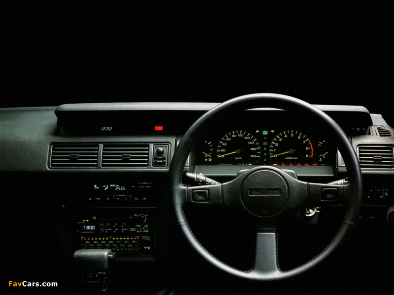 Photos of Nissan Gloria V20 Twincam Turbo Gran Turismo SV Hardtop (Y31) 1989-91 (800 x 600)
