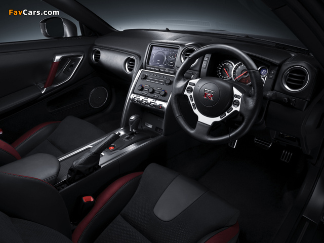 Images of Nissan GT-R Black Edition JP-spec (R35) 2008–10 (640 x 480)