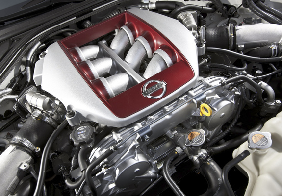Images of Nissan GT-R Black Edition JP-spec (R35) 2010