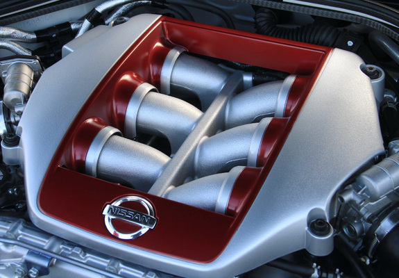 Images of Nissan GT-R Egoist ZA-spec (R35) 2011