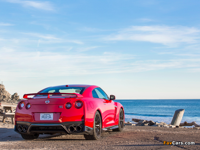 Images of Nissan GT-R North America (R35) 2016 (640 x 480)