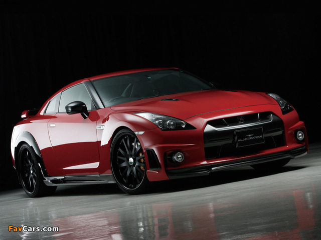 WALD Nissan GT-R Sports Line (R35) 2008 images (640 x 480)