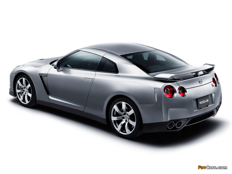 Nissan GT-R JP-spec (R35) 2008–10 images (800 x 600)