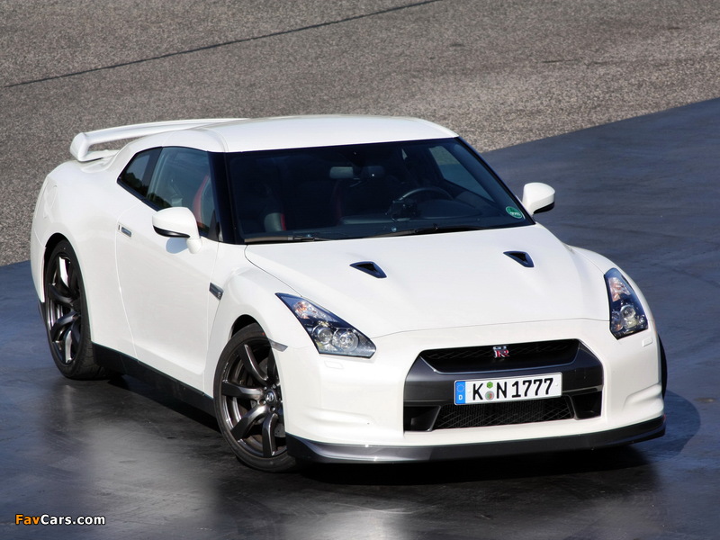 Nissan GT-R Black Edition 2008–10 pictures (800 x 600)