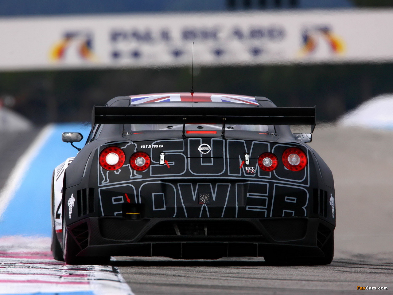 Nissan GT-R FIA GT1 (R35) 2009 images (1280 x 960)