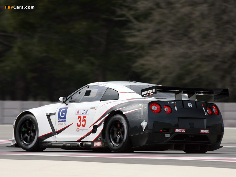 Nissan GT-R FIA GT1 (R35) 2009 images (800 x 600)