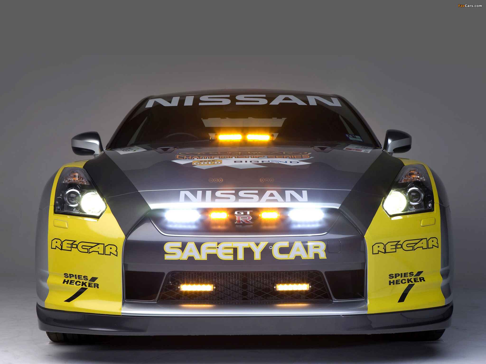 Nissan GT-R Safety Car (R35) 2009 pictures (2048 x 1536)